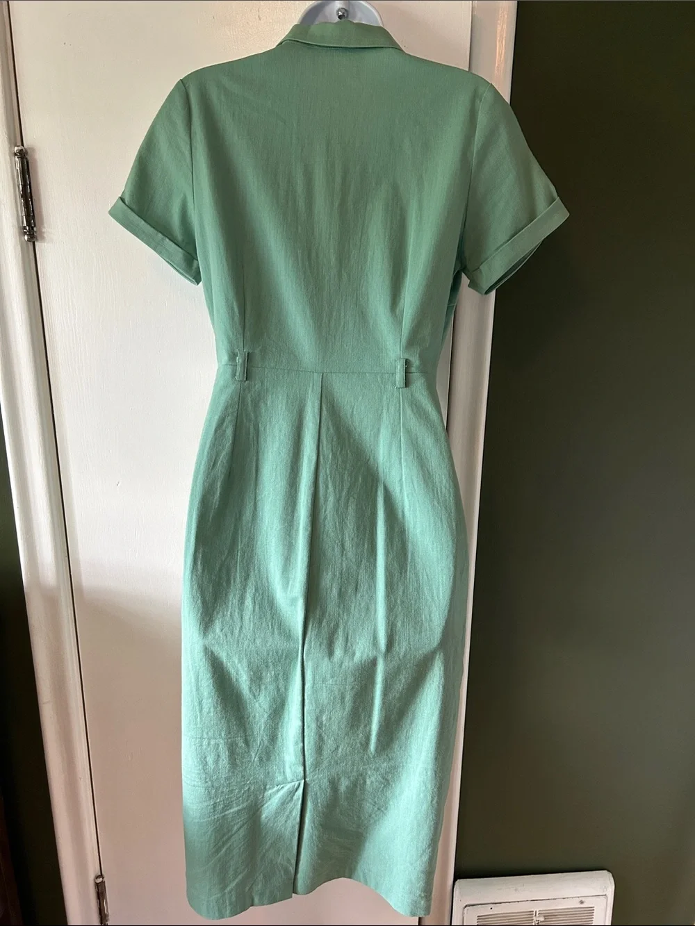 Collectif - Retro-Style Nurse Pencil Dress - Picture 4 of 11